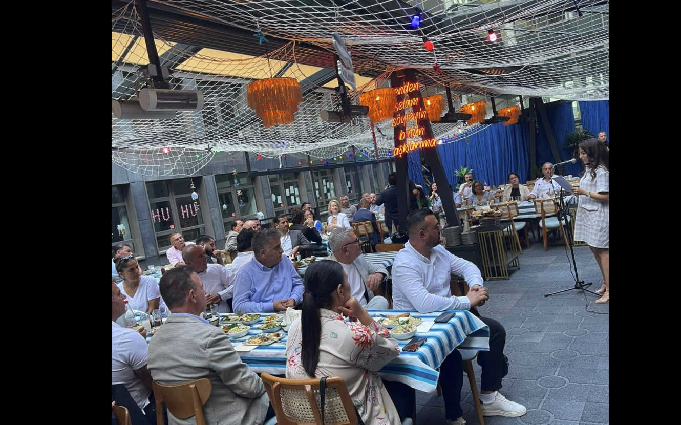 Protest against the commercial attaché