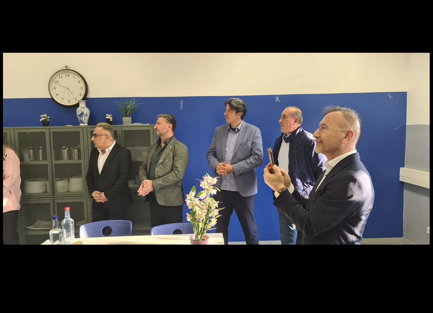 ATİYAB HESSEN İŞ ADAMLARINI SCHLOSS USINGEN DE KONUK EDİYOR