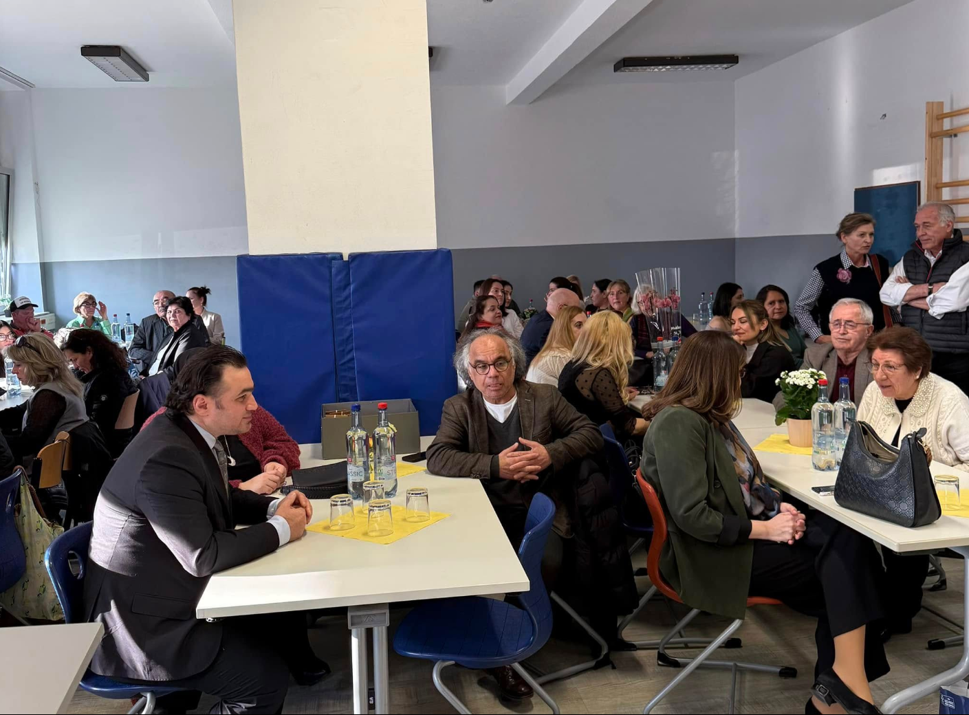 İKS İnterkulturelle Schule Rhein-Main  Dr  İsmail Özkan ve Frankfurt Başkonsolosluğu-Eğitim Ateşeliği işbirliği