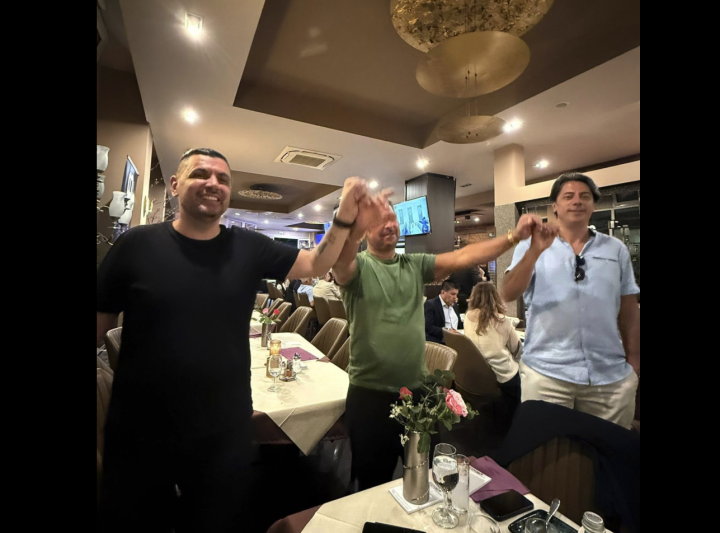 1 Mayıs Tebriği & Anatolia Restaurant Yemeği