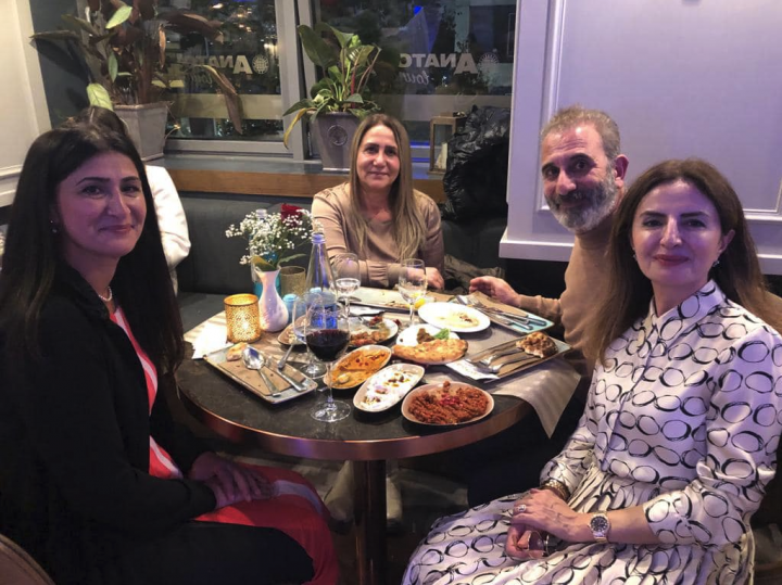 ATIYAB Abbas Dağlık’ın Frankfurt Zeil ‘deki Mekanında