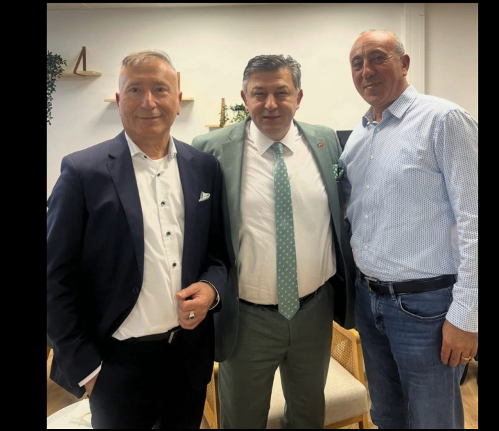 Güven Pflegedienst işletmesinin 5. şubesi Flörsheim açılışı