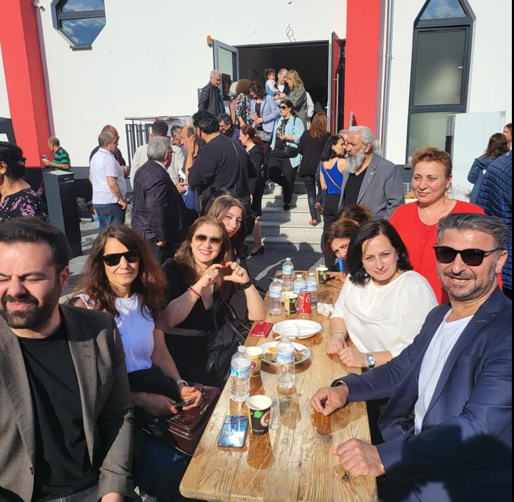 Atiyab Ticaret ve Yatirim Birligi, Ginsheim-Gustavsburg'da.